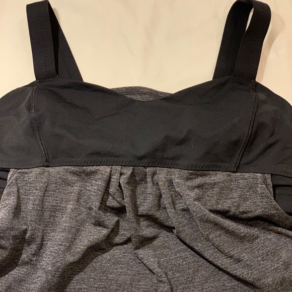 Lululemon Black and Gray Workout Shirt - Picture 2 of 5